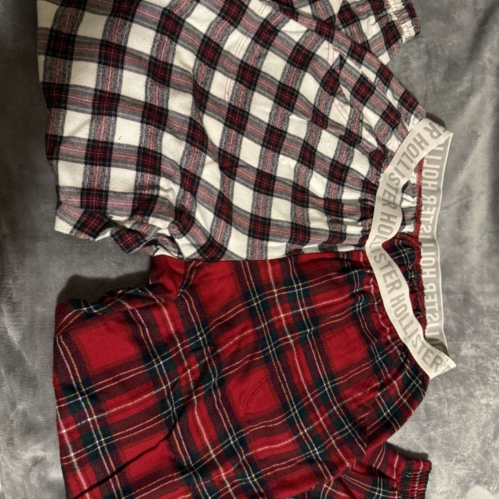 Huge Hollister XS BUNDLE!!